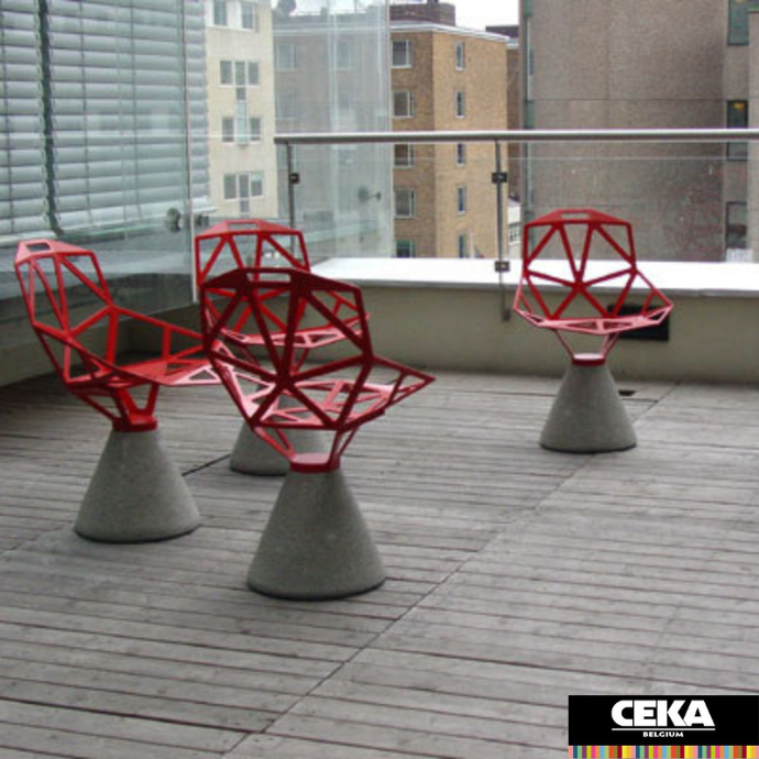 Mobilier accessoire extérieur chair one socle beton magis design