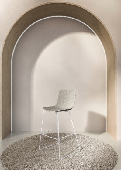 Chaise et tabourets MILOS ELLE